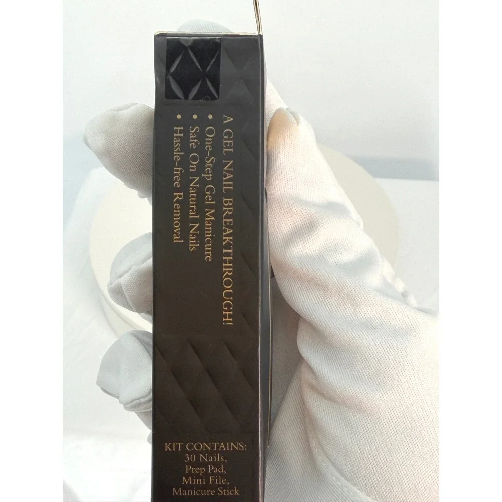 imPRESS Couture Collection Press On Manicure Haute 30 Nails 12 Accents NEW 94-23